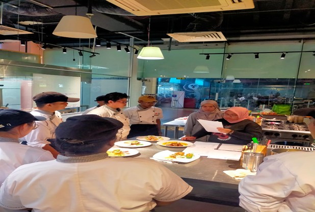 Comprehensive Student Support at Alfa University College: Empowering Students from the Poorest Families